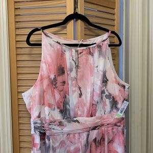 R&M Richard halter style soft pink multi print maxi dress 18W NWT Never worn